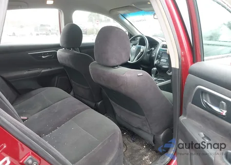 2013 Nissan Altima 2.5 S z USA, uszkodzony, nr VIN 1N4AL3AP2DC133300